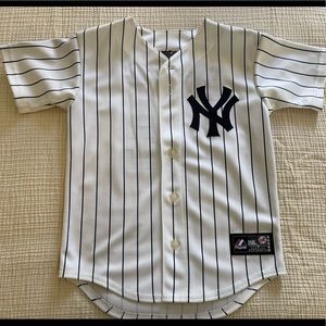 CC Sabathia Yankee Jersey